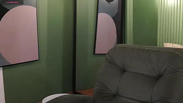 Snapshot of Susan_wall chatting on June 15, 2026, 1:08 am Susan wall online show from June 15, 2026, 1:08 am