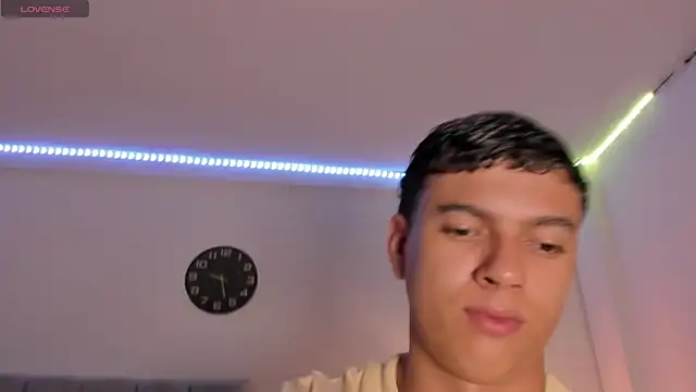 Santy Stump online show from November 15, 2025, 9:11 pm