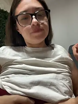 kate rabittsex online show from February 6, 2025, 12:33 am