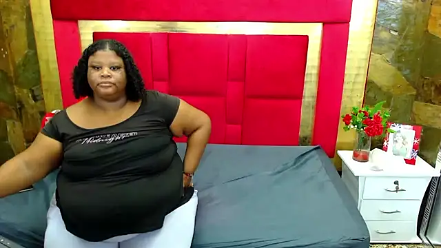 Snapshot of Exoticbigmandy chatting on January 13, 2025, 7:21 pm Exoticbigmandy online show from January 13, 2025, 7:21 pm