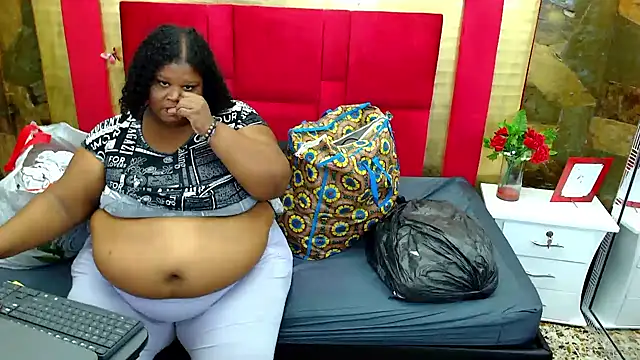 Snapshot of Exoticbigmandy chatting on January 30, 2025, 8:21 pm Exoticbigmandy online show from January 30, 2025, 8:21 pm