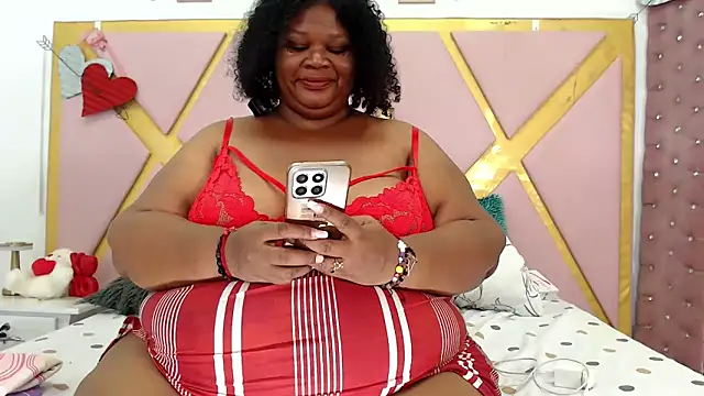Snapshot of Exoticbigmandy chatting on October 13, 2025, 1:55 pm Exoticbigmandy online show from October 13, 2025, 1:55 pm