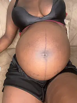 bignipple254 online show from February 26, 2026, 9:25 pm