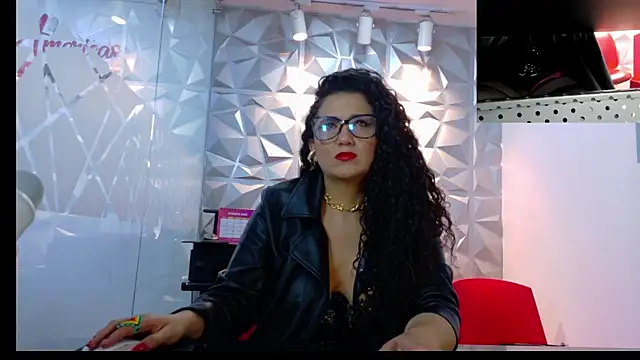 Dakota Rainbow22 online show from February 15, 2026, 7:38 am