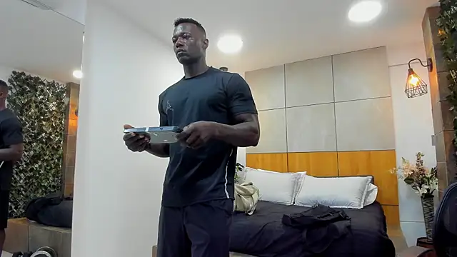 MarcusBlack  online show from January 6, 2026, 11:47 am