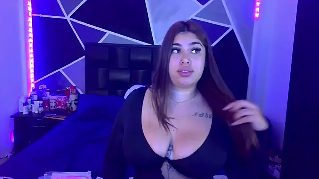 jazminslut online show from April 24, 2026, 12:57 am