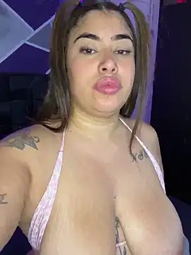 jazminslut online show from May 11, 2026, 12:49 am