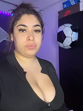 jazminslut online show from July 8, 2026, 3:11 am