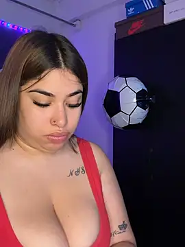 jazminslut online show from July 9, 2026, 2:59 am