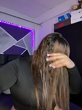 jazminslut online show from July 24, 2026, 2:20 am