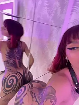 AnnahiBaker online show from February 4, 2026, 10:26 pm