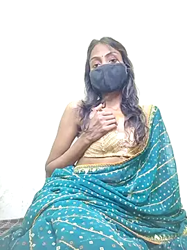 Snapshot of Riya_R24 chatting on November 24, 2025, 7:41 am Riya R24 online show from November 24, 2025, 7:41 am