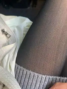 xiaoyuan01 online show from January 10, 2026, 2:02 am