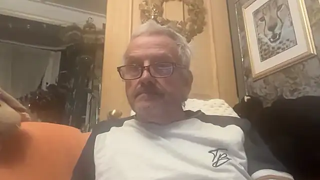 poggles online show from November 14, 2025, 10:40 pm