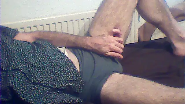 Snapshot of rimbaud77 chatting on June 18, 2026, 5:39 pm rimbaud77 online show from June 18, 2026, 5:39 pm