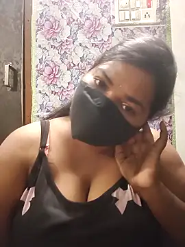 Liyaa 24 online show from March 5, 2026, 5:20 pm