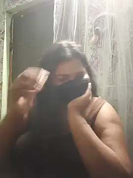 Snapshot of Liyaa_24 chatting on June 10, 2026, 9:57 pm Liyaa 24 online show from June 10, 2026, 9:57 pm