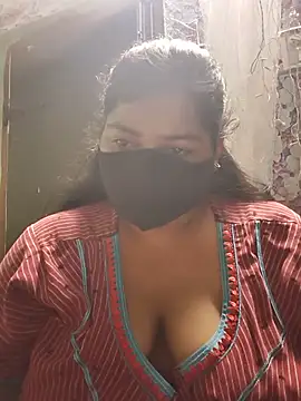 Snapshot of Liyaa_24 chatting on June 28, 2026, 3:29 pm Liyaa 24 online show from June 28, 2026, 3:29 pm