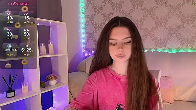 HolyMiax online show from May 18, 2026, 3:57 am