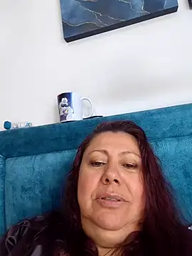 EmmaJhomson online show from June 24, 2026, 1:10 pm