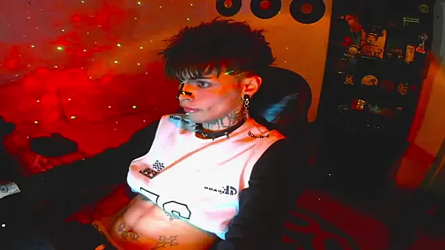 Snapshot of prince_x_dark chatting on October 16, 2025, 5:08 am prince x dark online show from October 16, 2025, 5:08 am