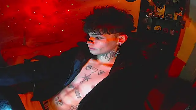 Snapshot of prince_x_dark chatting on October 18, 2025, 9:10 am prince x dark online show from October 18, 2025, 9:10 am