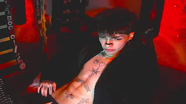 Snapshot of prince_x_dark chatting on November 24, 2025, 9:42 am prince x dark online show from November 24, 2025, 9:42 am