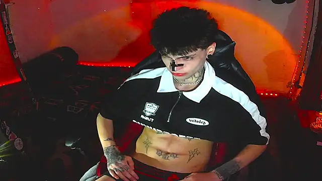 prince x dark online show from December 20, 2025, 7:37 am