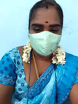 Snapshot of Tamil_riyalini12 chatting on November 17, 2025, 4:57 pm Tamil riyalini12 online show from November 17, 2025, 4:57 pm