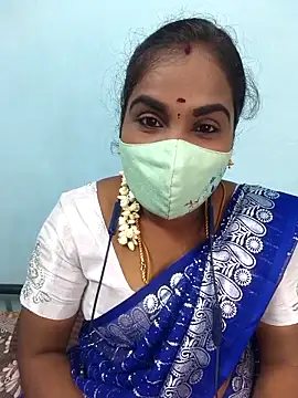 Snapshot of Tamil_riyalini12 chatting on May 3, 2026, 12:33 pm Tamil riyalini12 online show from May 3, 2026, 12:33 pm