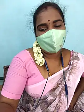 Snapshot of Tamil_riyalini12 chatting on May 7, 2026, 5:35 am Tamil riyalini12 online show from May 7, 2026, 5:35 am