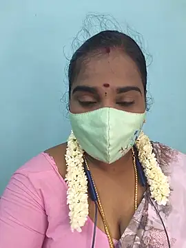 Snapshot of Tamil_riyalini12 chatting on May 14, 2026, 6:20 am Tamil riyalini12 online show from May 14, 2026, 6:20 am