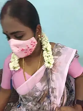 Snapshot of Tamil_riyalini12 chatting on May 22, 2026, 5:03 am Tamil riyalini12 online show from May 22, 2026, 5:03 am