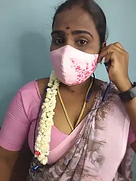 Snapshot of Tamil_riyalini12 chatting on July 14, 2026, 1:06 pm Tamil riyalini12 online show from July 14, 2026, 1:06 pm