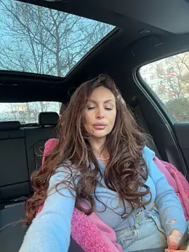 LunaBex online show from January 13, 2026, 6:51 am