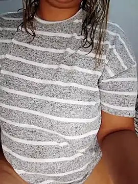 Snapshot of dina_hot_sex chatting on October 3, 2025, 8:17 pm dina hot sex online show from October 3, 2025, 8:17 pm