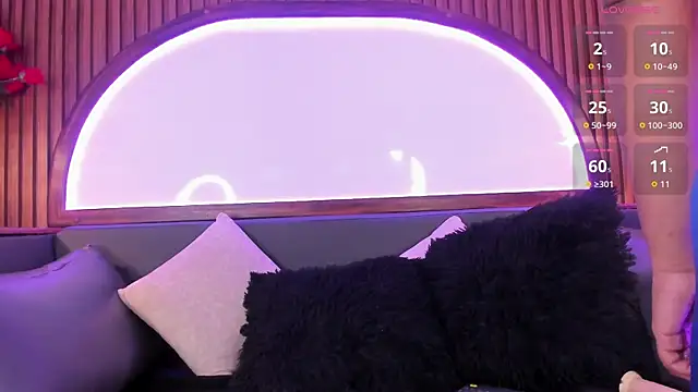 Snapshot of EbonyHorrny chatting on June 23, 2026, 12:03 pm EbonyHorrny online show from June 23, 2026, 12:03 pm
