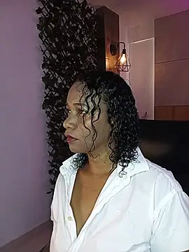 Snapshot of EbonyHorrny chatting on July 17, 2026, 12:01 pm EbonyHorrny online show from July 17, 2026, 12:01 pm