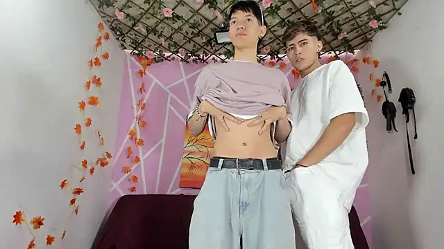 Snapshot of Bastian_boyshot77 chatting on September 25, 2025, 1:59 pm Bastian boyshot77 online show from September 25, 2025, 1:59 pm