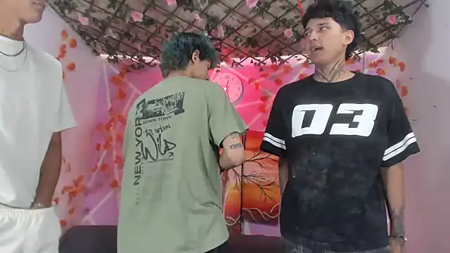 Snapshot of Bastian_boyshot77 chatting on November 4, 2025, 7:57 pm Bastian boyshot77 online show from November 4, 2025, 7:57 pm