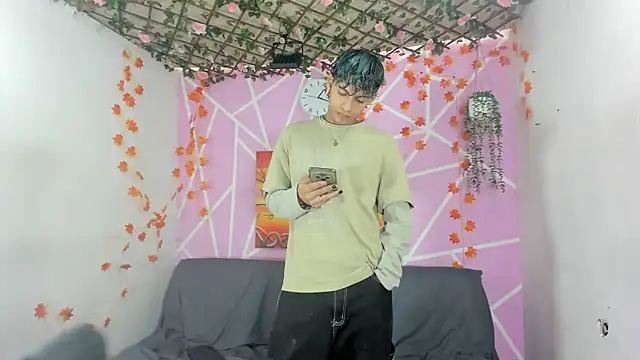 Snapshot of Bastian_boyshot77 chatting on November 15, 2025, 2:13 pm Bastian boyshot77 online show from November 15, 2025, 2:13 pm