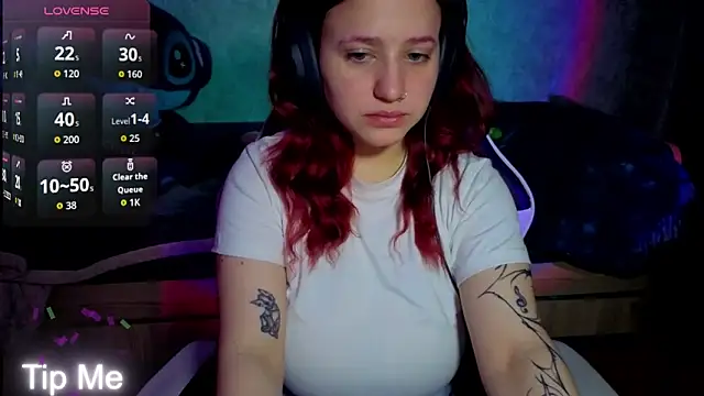Snapshot of Mini_Lady1 chatting on June 11, 2026, 7:56 pm Mini Lady1 online show from June 11, 2026, 7:56 pm