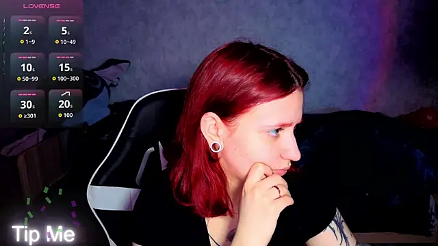 Snapshot of Mini_Lady1 chatting on July 14, 2026, 7:19 pm Mini Lady1 online show from July 14, 2026, 7:19 pm