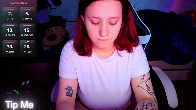 Snapshot of Mini_Lady1 chatting on July 23, 2026, 6:39 pm Mini Lady1 online show from July 23, 2026, 6:39 pm