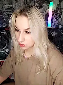 Snapshot of HoneyNelly chatting on December 13, 2025, 11:54 pm HoneyNelly online show from December 13, 2025, 11:54 pm