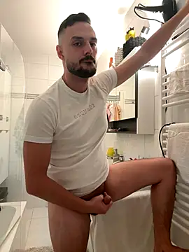 Snapshot of yourdreamboy17 chatting on September 20, 2025, 11:28 pm yourdreamboy17 online show from September 20, 2025, 11:28 pm