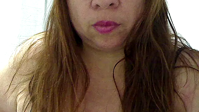 Snapshot of luciana69hot chatting on May 3, 2026, 5:08 pm luciana69hot online show from May 3, 2026, 5:08 pm