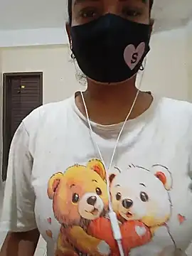 Snapshot of Nodi- chatting on July 19, 2026, 5:38 pm Nodi- online show from July 19, 2026, 5:38 pm
