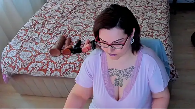 Squirt Kimm online show from May 1, 2026, 1:26 pm