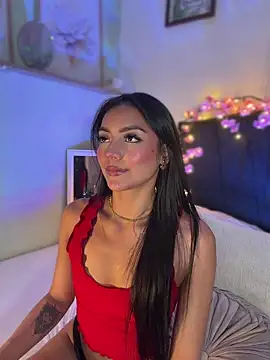 Snapshot of im-isabella chatting on May 16, 2026, 1:13 am im-isabella online show from May 16, 2026, 1:13 am